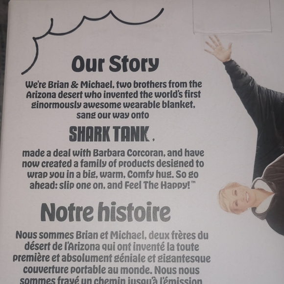 The Comfy Original Luxurious Sherpa Lined Wearable Blanket Charcoal NWT NEW - Picture 8 of 13